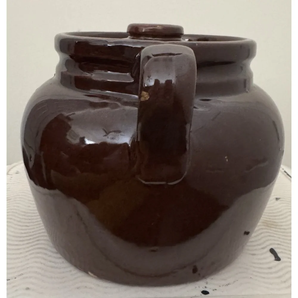 USA Pottery this vintage